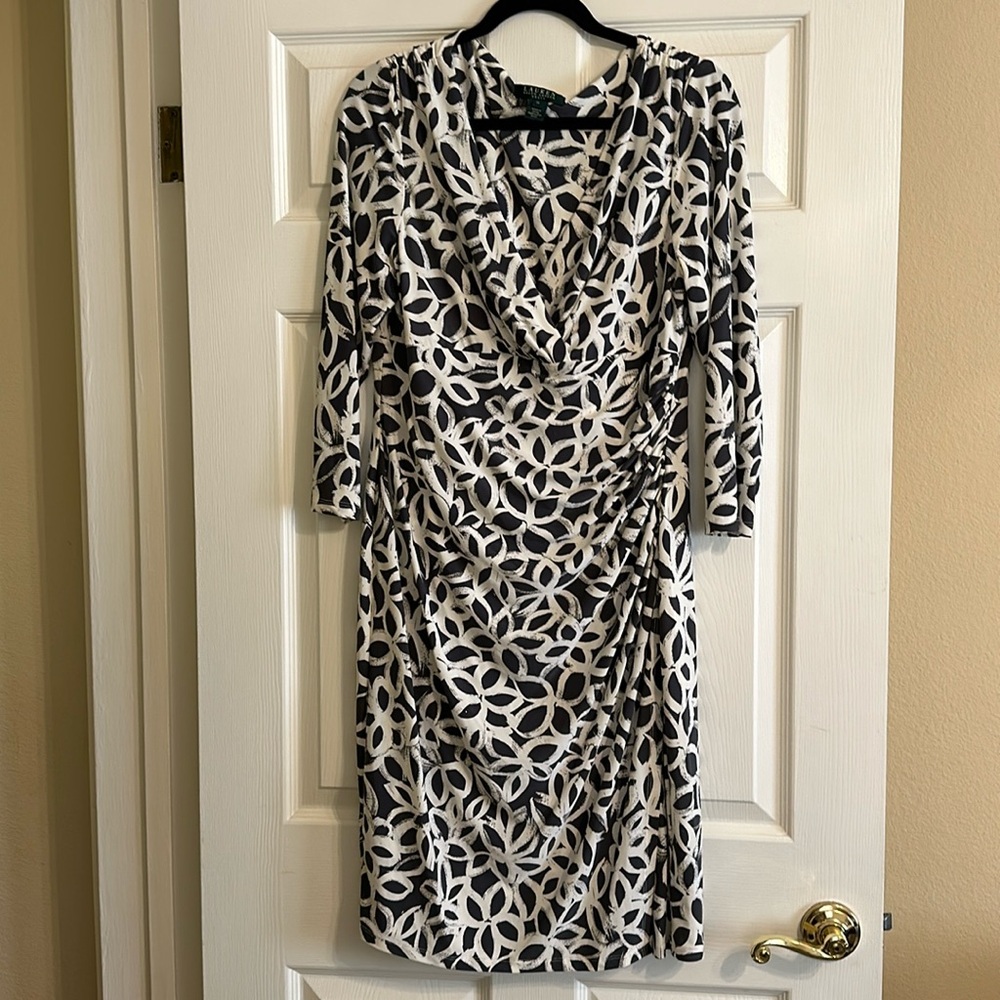 Lauren Ralph Lauren Bodycon V Neck Dress